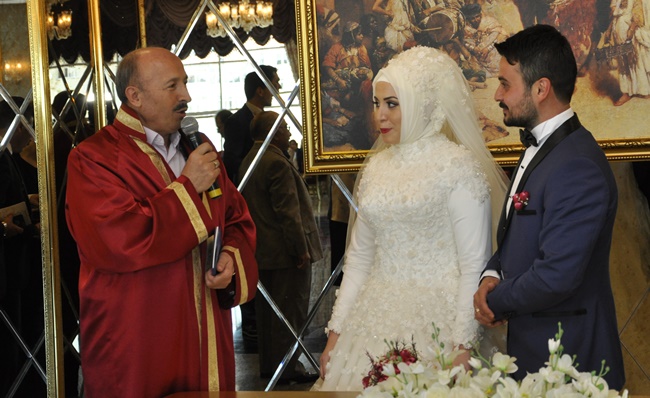 rüyada kalabalık görmek