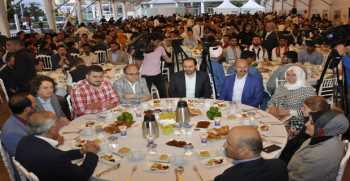 Adıyamanlılar İftar Çadırına Sığmadı