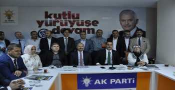 AK Parti' de bayramlaşma