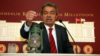 Kamer Genç hayatını kaybetti