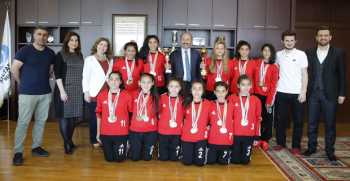 Mevlana Ortaokulu Sultangazi’nin Gururu Oldu