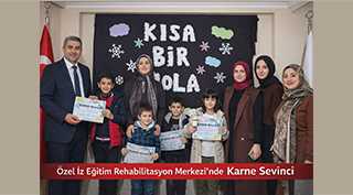  Özel İz Eğitim Rehabilitasyon Merkezi’nde Karne Sevinci