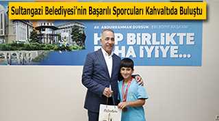 Sultangazi Belediyesi'nin Başarılı Sporcuları Kahvaltıda Buluştu