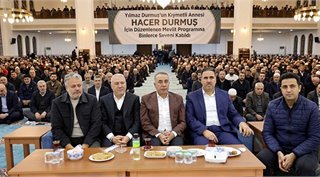 Yılmaz Durmuş’un Annesi Hacer Durmuş İçin Düzenlenen Mevlit Programına Binlerce Seveni Katıldı