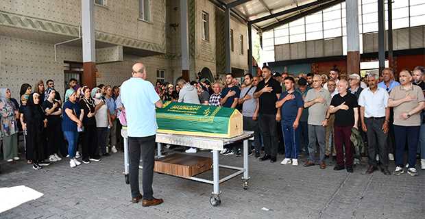 Av. Ali Acar, CHP Üyesi Lalizer Mert’in Cenaze Törenine Katıldı