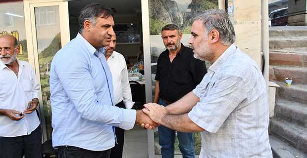 Av. Ali Acar, Kahta Yolaltı Derneğinde Taziye Ziyaretinde Bulundu