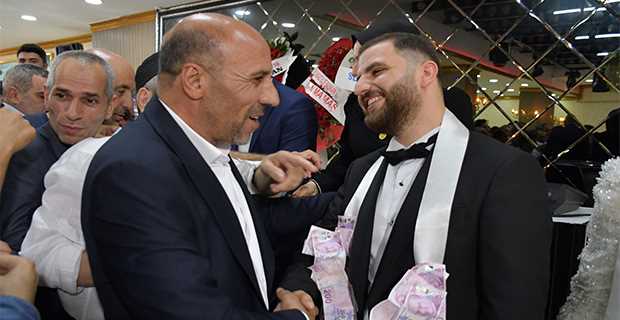  Coşkun ve Ceyhan Ailelerinin Mutlu Günü – Ramazan Yıldırım’dan Anlamlı Katılım