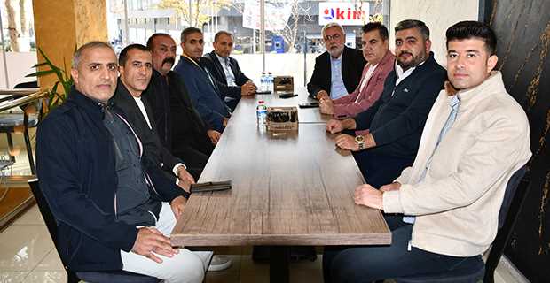 Mehmet Metiner’den Beyzadem Künefe’ye Sıcak Ziyaret