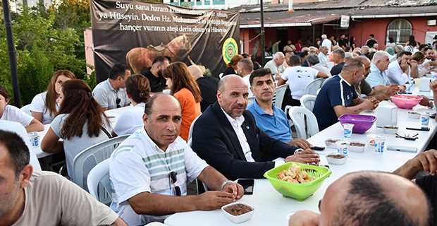 Ramazan Yıldırım, Habipler Cemevi’nde Düzenlenen Aşure ve Lokma Etkinliğine Katıldı