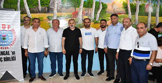 Ramazan Yıldırım, Kangal Dernekler Federasyonu’nun Aşure Programında Canlarla Buluştu