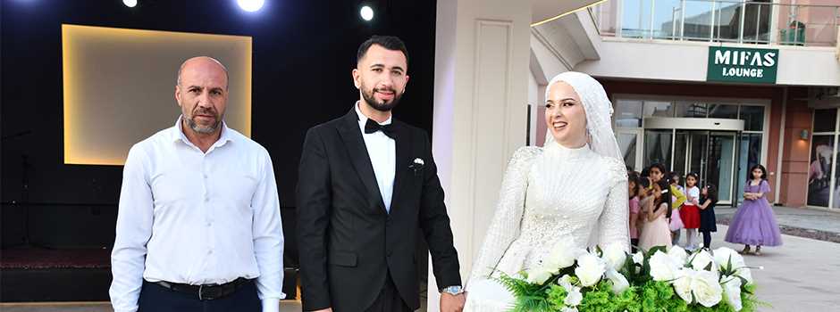 Ramazan Yıldırım Genç Çiftin Mutluluğuna Şahi…
