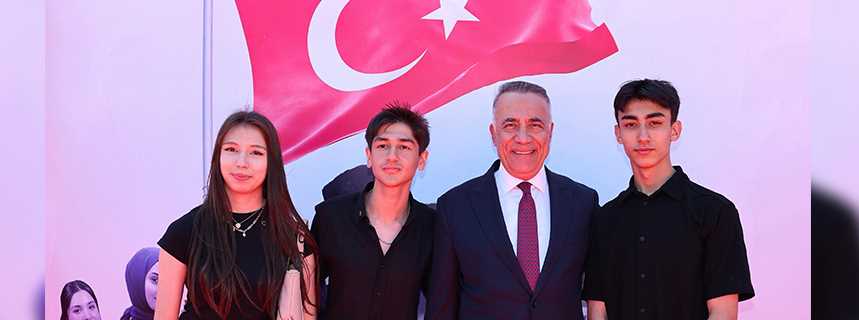 Sultangazi Belediye Başkanı Abdurrahman Dursu…